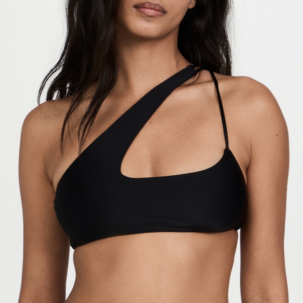 MIKOH Queensland Cross Shoulder Bikini Top